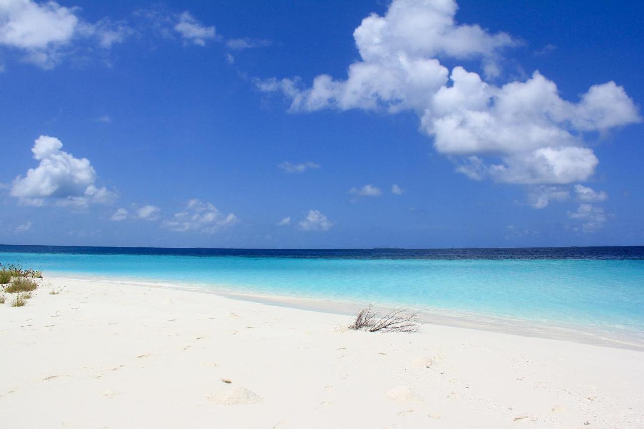 Brickwood Rasdhoo- Beach Front Dış mekan fotoğraf