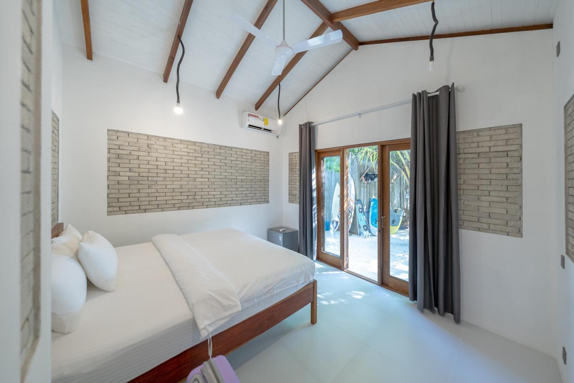 Brickwood Rasdhoo- Beach Front Dış mekan fotoğraf